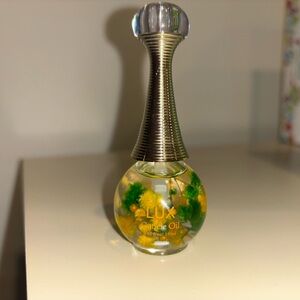 Lux Gold and Green Cuticle Oil